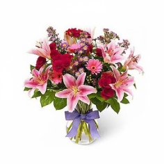 Букет из Розовых азиатских лилий, кустовых роз и гербер